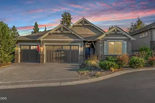 2557 NW Pine Terrace Dr, Bend, OR 97703 - Photo 1