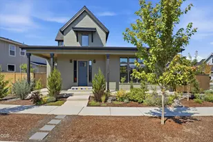 20627 SE Boer Pl SE, Bend, OR 97702 - Photo 1