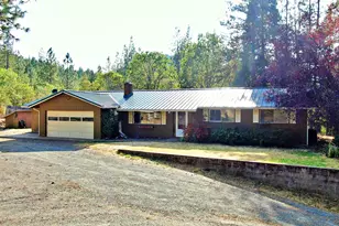 1784 Stringer Gap Rd, Grants Pass, OR 97527 - Photo 1