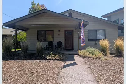 1114 NW Columbia Street, Bend, OR 97703 - Photo 1