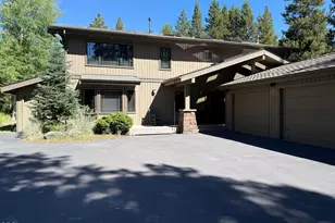 17596 Goldfinch Ln, Sunriver, OR 97707 - Photo 1