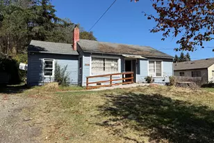 1106 NW Sunset Dr, Grants Pass, OR 97526 - Photo 1