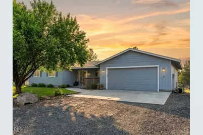 2415 SW 23rd Street, Redmond, OR 97756 - Photo 1