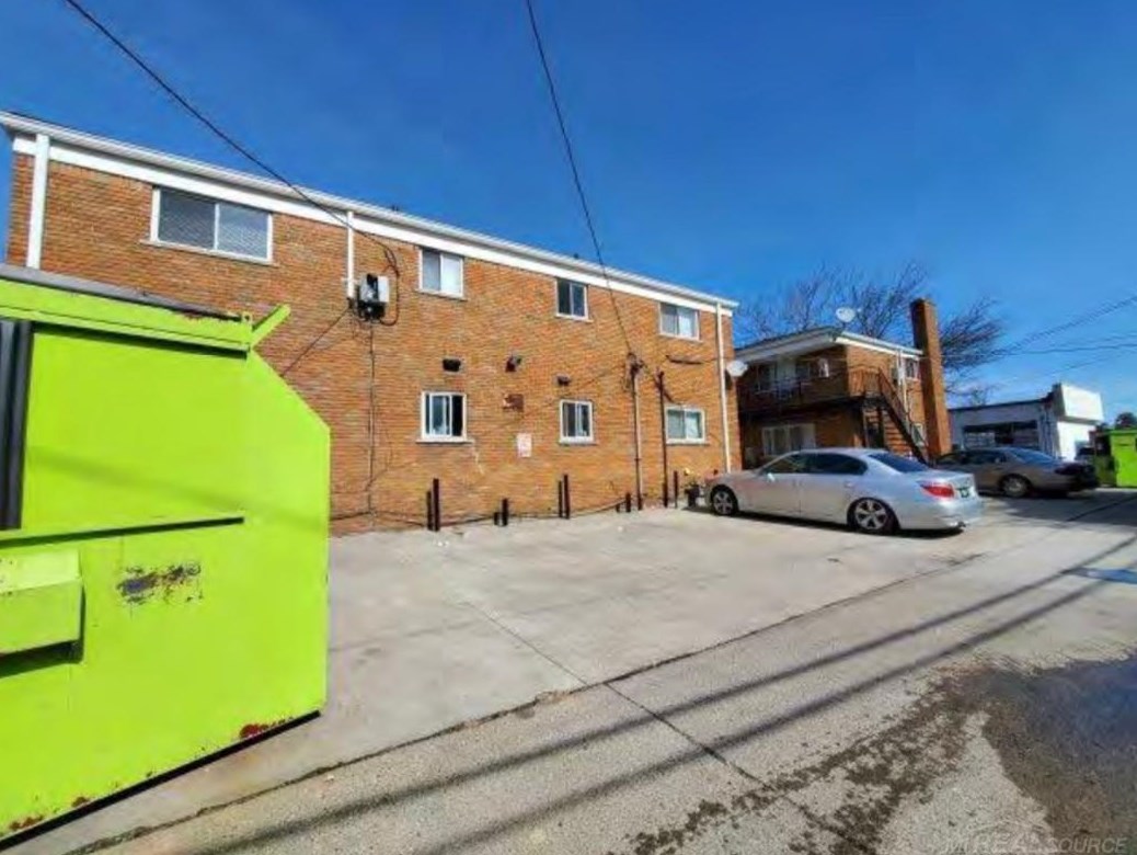 4470 Outer Dr, Detroit MI 48235-2855 exterior