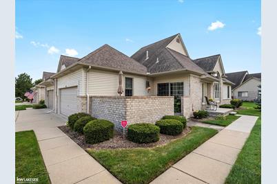 13361 Wyndemere Circle, Sterling Heights, MI 48313 - Photo 1