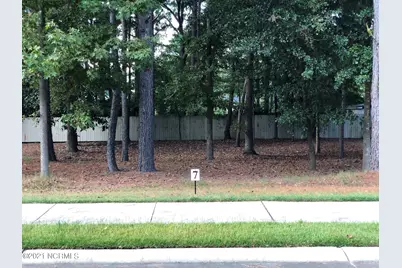 113 Village Circle, Clinton, NC 28328 - Photo 3
