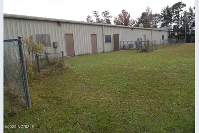 901 Nc-306, Grantsboro, NC 28529 - Photo 9