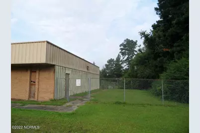 901 Nc-306, Grantsboro, NC 28529 - Photo 25