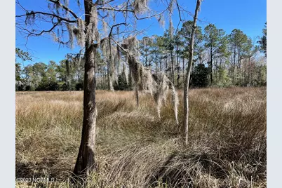 330, 211 Garbacon Drive, Beaufort, NC 28516 - Photo 19