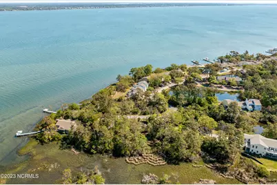 3 West Court, Pine Knoll Shores, NC 28512 - Photo 3