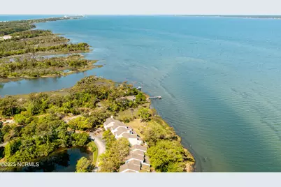 3 West Court, Pine Knoll Shores, NC 28512 - Photo 9