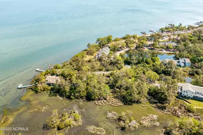 4 West Court, Pine Knoll Shores, NC 28512 - Photo 9