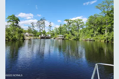 19 Old Airport Road, New Bern, NC 28562 - Photo 5