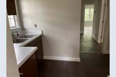 928 N Main Street, Louisburg, NC 27549 - Photo 5