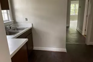 928 N Main St, Louisburg, NC 27549 - Photo 5