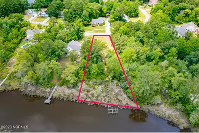 327 Farina Drive, Havelock, NC 28532 - Photo 5