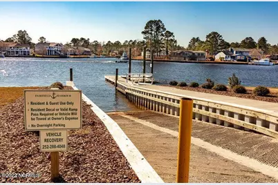 1306 Barkentine Drive, New Bern, NC 28560 - Photo 13