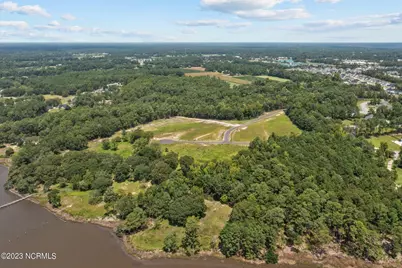 405 Red Drum Way W, Swansboro, NC 28584 - Photo 11