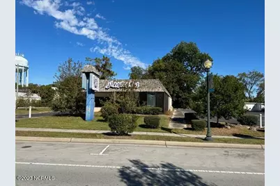 714 Broad Street, New Bern, NC 28562 - Photo 1