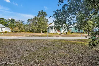 305 Fire Fly Lane SE, Southport, NC 28461 - Photo 9