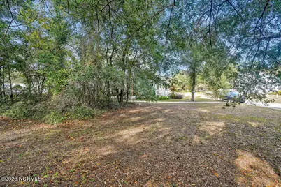 305 Fire Fly Lane SE, Southport, NC 28461 - Photo 5