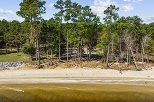 8 Sandy Bay Dr E, Oriental, NC 28571 - Photo 1