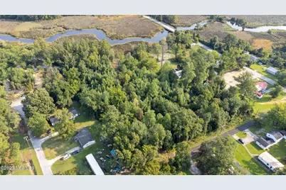 2 Dees Avenue, Bayboro, NC 28515 - Photo 5