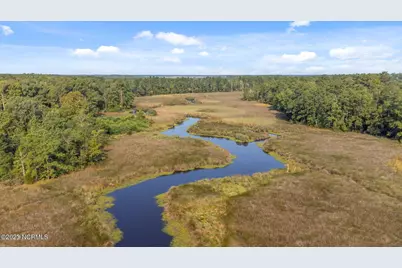 2 Dees Avenue, Bayboro, NC 28515 - Photo 1