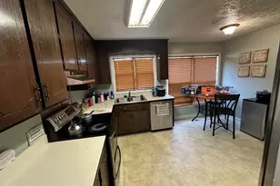 707 Highland Dr, Laurinburg, NC 28352 - Photo 9