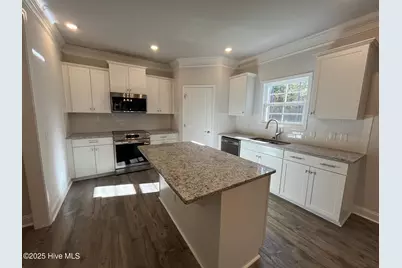 1221 Mandevilla Drive SE, Bolivia, NC 28422 - Photo 9