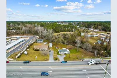 1108 W Corbett Avenue, Swansboro, NC 28584 - Photo 1