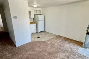 1504 Iris Cir, Greenville, NC 27858 - Photo 3