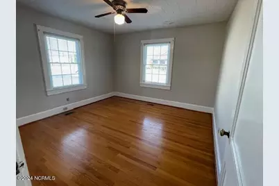 1101 W Broad Street, Elizabethtown, NC 28337 - Photo 7