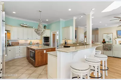7127 Ocean Drive, Emerald Isle, NC 28594 - Photo 13
