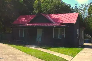 310 Finch St SE, Wilson, NC 27893 - Photo 1