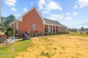 1430 Covington Rd, Lumberton, NC 28360 - Photo 9