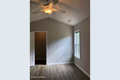 4225 Elizabeth Avenue, New Bern, NC 28562 - Photo 9