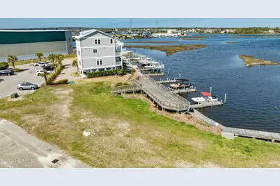 205 N New River Drive, Surf City, NC 28445 - Photo 19