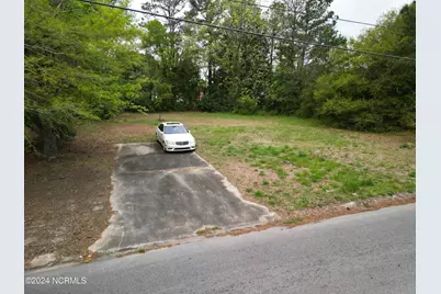 902 Rosanne Drive, Kinston, NC 28504 - Photo 5