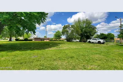 1101 Broad Street, New Bern, NC 28560 - Photo 13