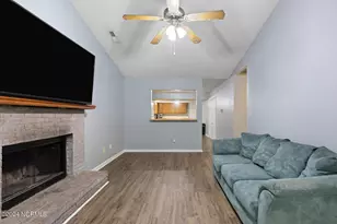 1902 Rolling Ridge Dr, Piney Green, NC 28544 - Photo 9