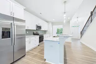 816 Red Hawk Pl, Vass, NC 28394 - Photo 15
