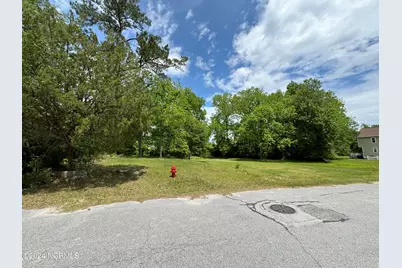 121 Poplar Street, Jacksonville, NC 28540 - Photo 3