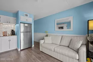 222 Carolina Beach Ave N, Carolina Beach, NC 28428 - Photo 5