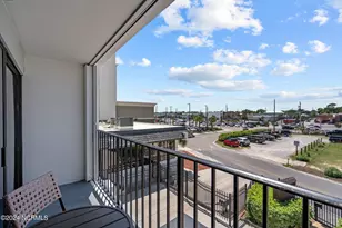 222 Carolina Beach Ave N, Carolina Beach, NC 28428 - Photo 25