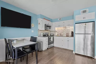 222 Carolina Beach Avenue N #107, Carolina Beach, NC 28428 - Photo 9