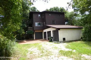 113 Hoop Pole Creek Dr, Atlantic Beach, NC 28512 - Photo 3
