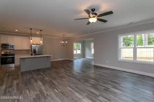 525 N Sycamore St, Aberdeen, NC 28315 - Photo 7