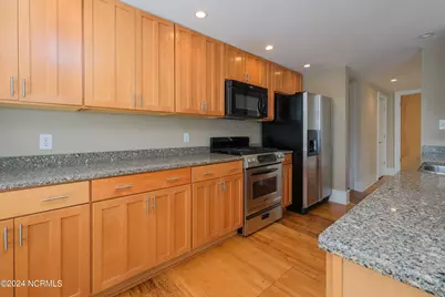 723 McMullan Avenue #Unit 403, Edenton, NC 27932 - Photo 9