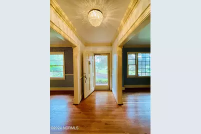 711 N East Street, Roseboro, NC 28382 - Photo 9